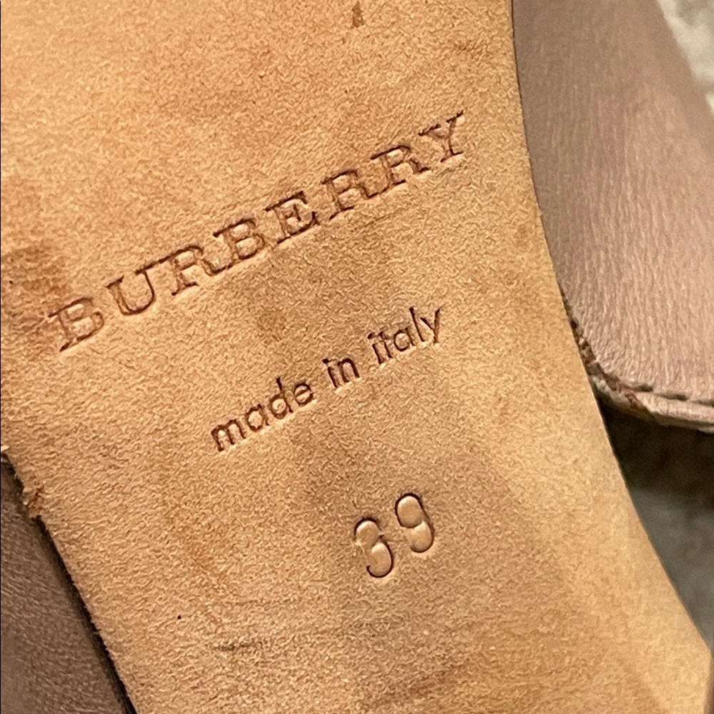 Burberry leather slingback high heel sandal size 39 - Picture 10 of 13